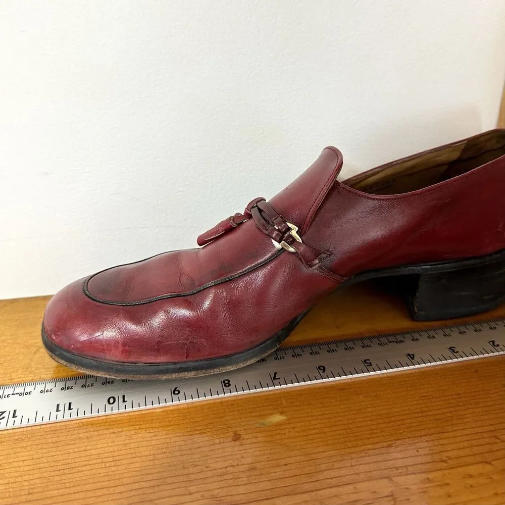 Vintage 1970s Bally Continentals Mens 10 B Swiss Leather Tassel Loafers Oxblood